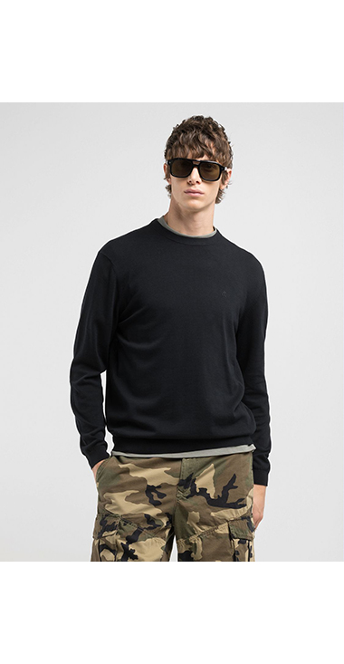 コットンクルーネックセーター